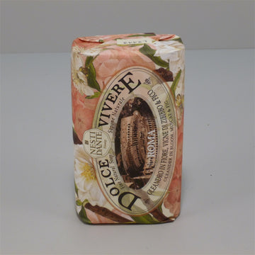 Nesti sapone dolce vivere roma 250 g Nesti sapone dolce vivere roma 250 g Nesti sapone dolce vivere roma