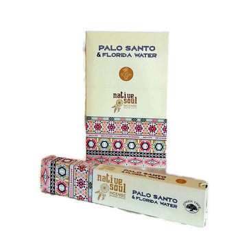 Zelený strom fajčiarsky prútik native soul palo santo florida voda 15 g